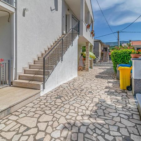 Nice Apartment In Jadranovo With Wifi Extérieur photo