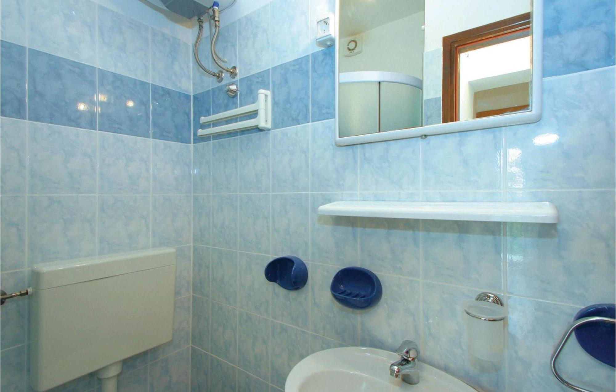 Nice Apartment In Jadranovo With Wifi Extérieur photo